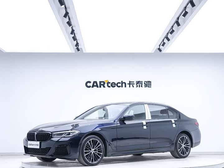 Фото 1 - BMW 5 Series