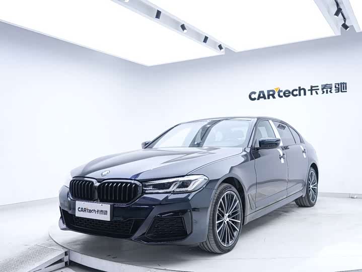 Фото 8 - BMW 5 Series