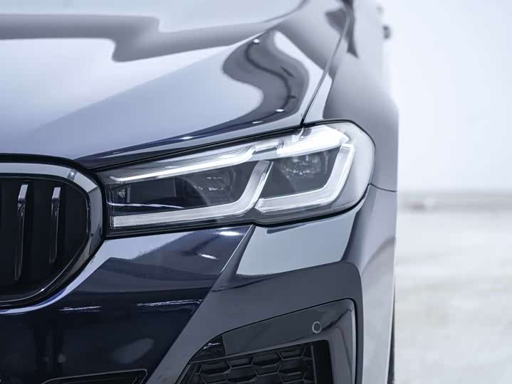 Фото 9 - BMW 5 Series