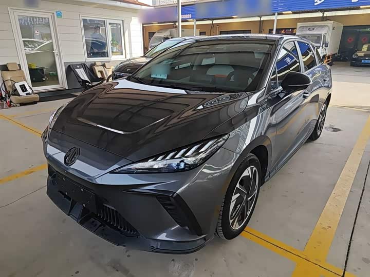 Фото 1 - MG Motor 4 EV
