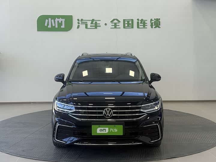 Фото 4 - Volkswagen Tiguan L Pro