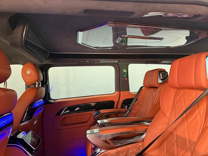 Фото 9 - Mercedes-Benz Vito