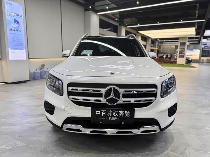 Фото 2 - Mercedes-Benz GLB-Class