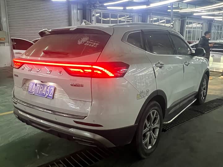 Фото 4 - Haval H6