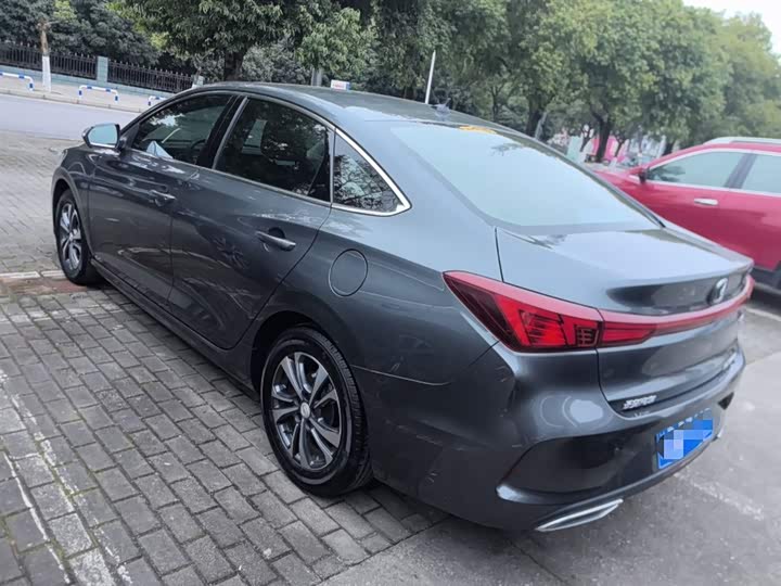 Фото 5 - Changan Eado Plus