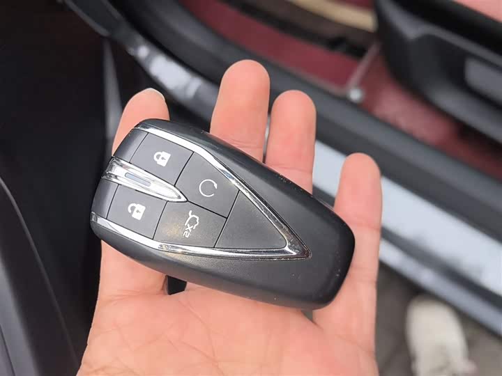 Фото 9 - Changan Eado Plus