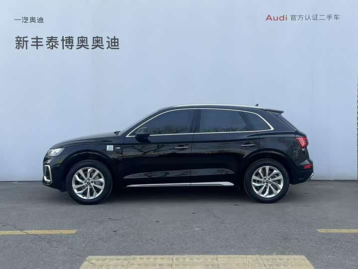 Фото 3 - Audi Q5L