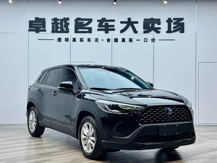 Фото 3 - Toyota Corolla Cross