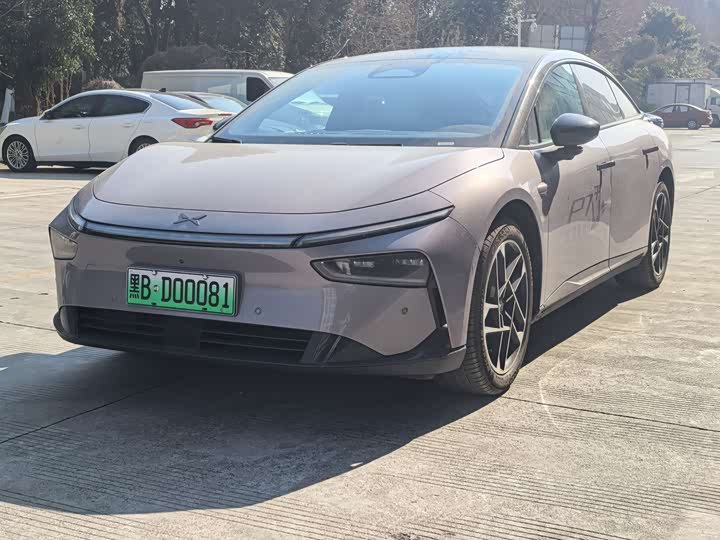 Фото 1 - XPeng F57