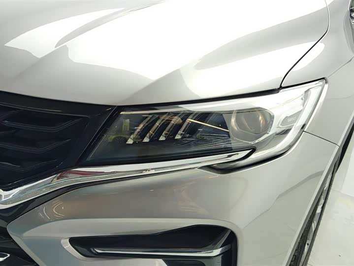 Фото 5 - Geely Jiaji