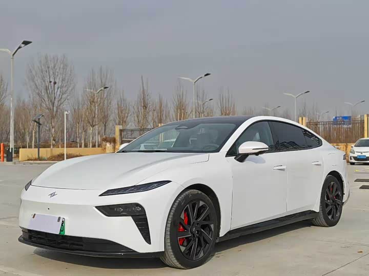 Фото 1 - Dongfeng Yipai eπ 007