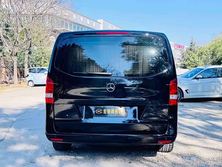 Фото 7 - Mercedes-Benz Vito