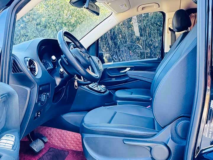 Фото 8 - Mercedes-Benz Vito