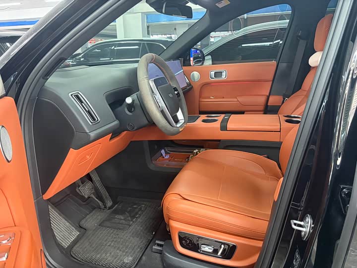 Фото 7 - LiXiang L8