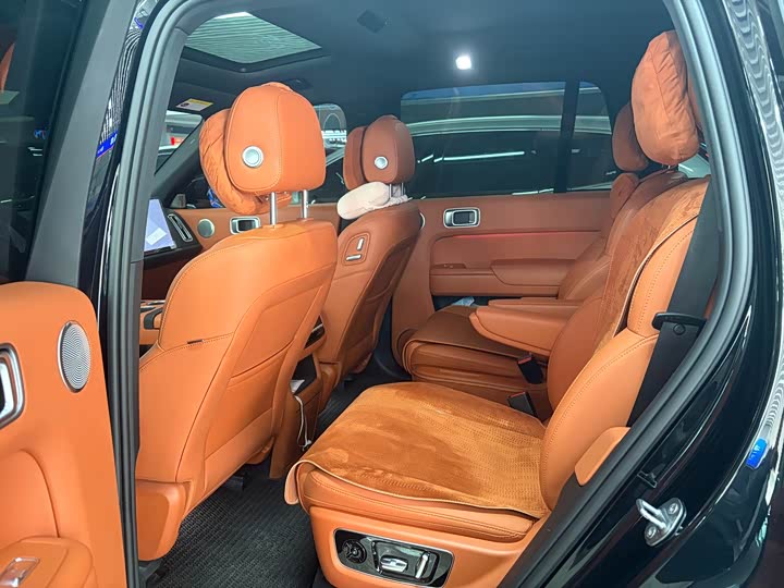 Фото 8 - LiXiang L8