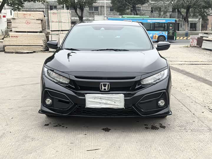 Фото 2 - Honda Civic