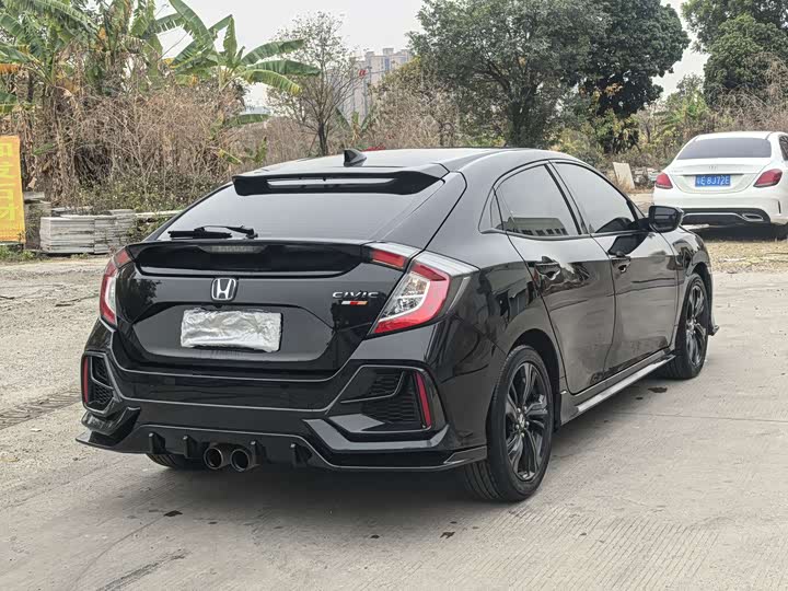 Фото 6 - Honda Civic