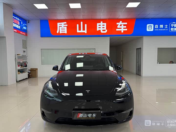 Фото 2 - Tesla Model Y