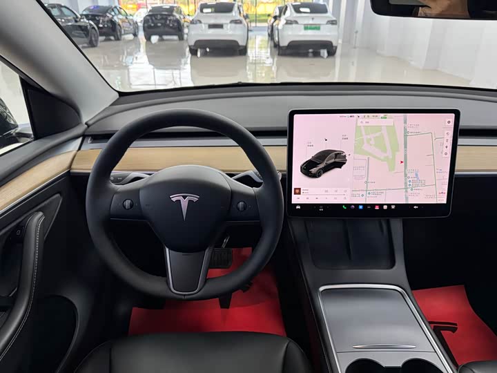 Фото 7 - Tesla Model Y
