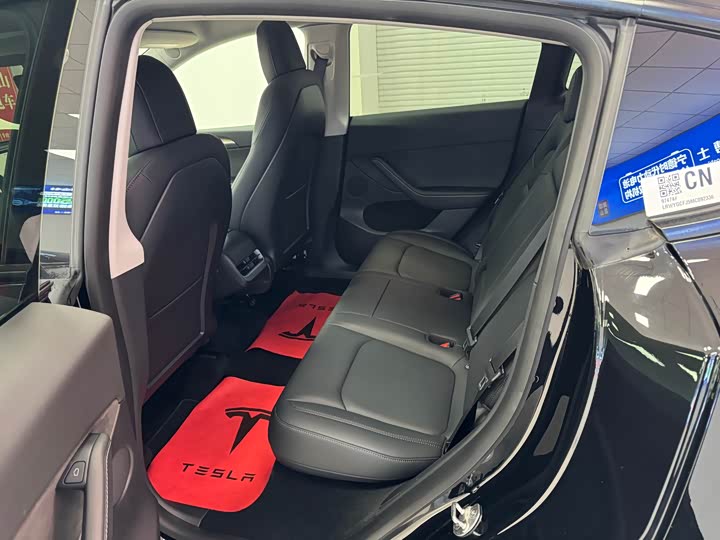 Фото 9 - Tesla Model Y