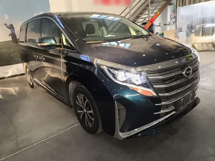 Фото 4 - GAC Trumpchi M8