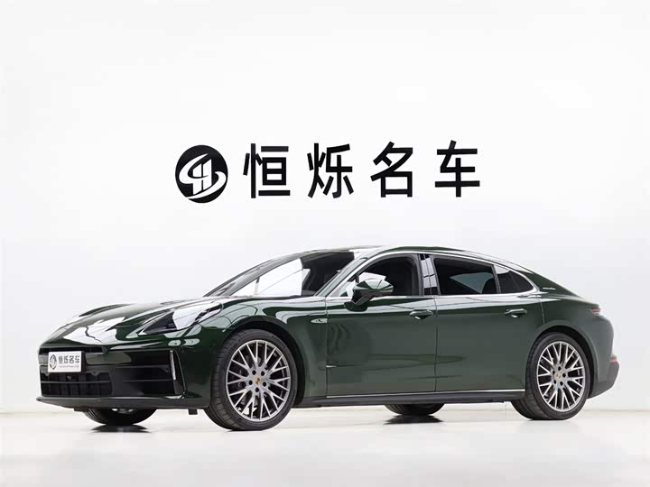 Фото 1 - Porsche Panamera