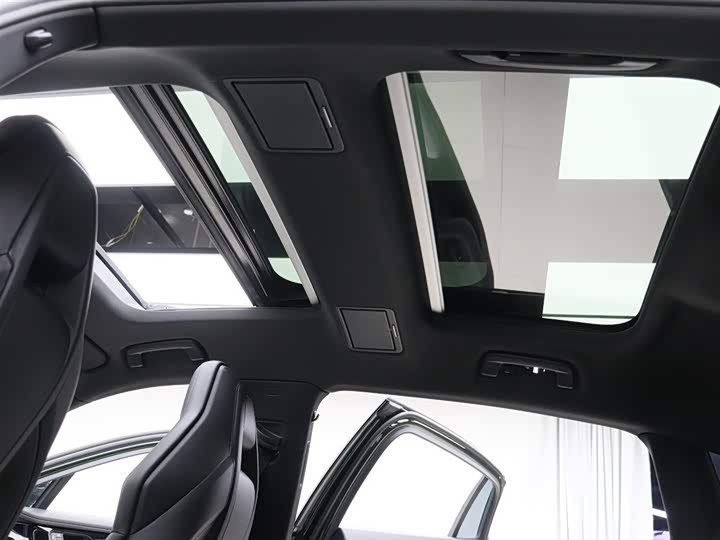 Фото 9 - Porsche Panamera