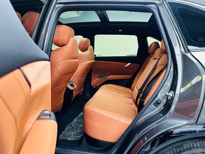 Фото 9 - Changan CS75 Plus