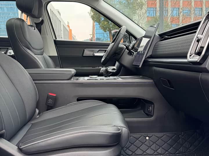 Фото 6 - Chery Jaecoo J7 (Explore 06)