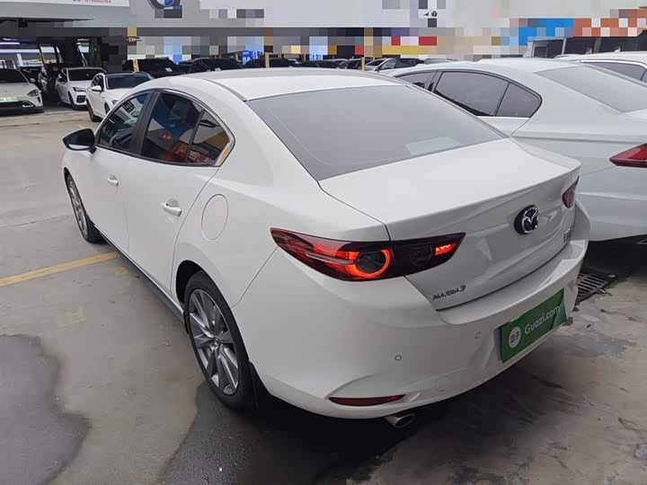 Фото 5 - Mazda 3 (Axela)