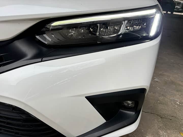 Фото 2 - Honda Civic