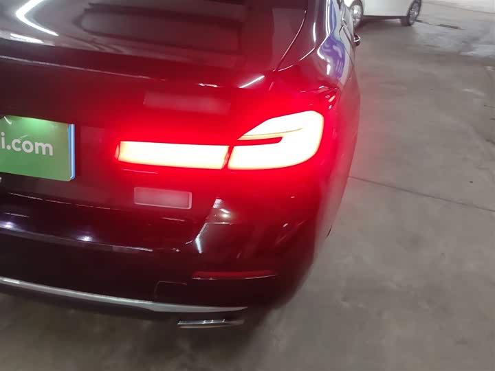 Фото 8 - BMW 5 Series