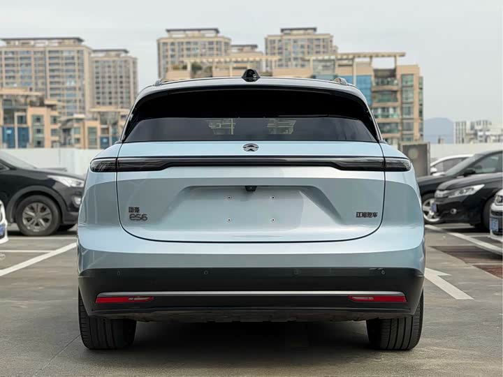 Фото 8 - Nio ES6