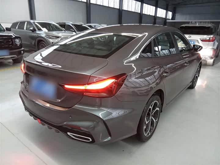 Фото 7 - MG Motor 5