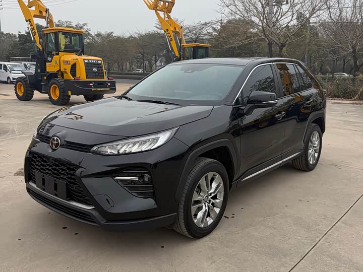 Фото 1 - Toyota Wildlander