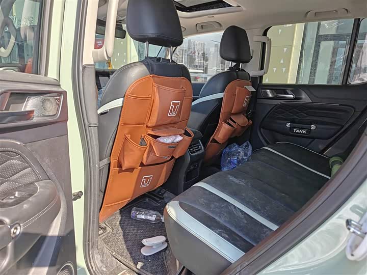 Фото 3 - Tank 300