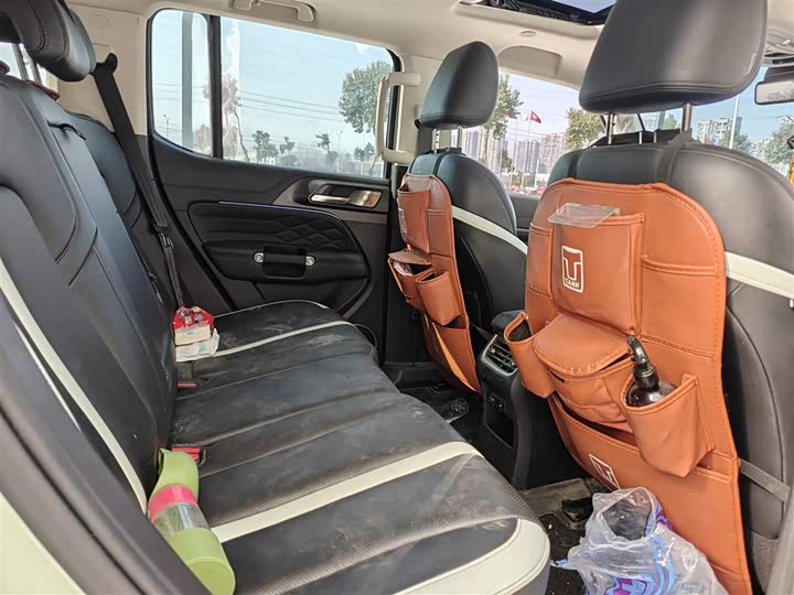 Фото 6 - Tank 300