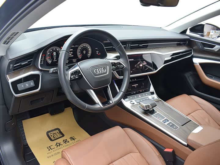 Фото 5 - Audi A6L
