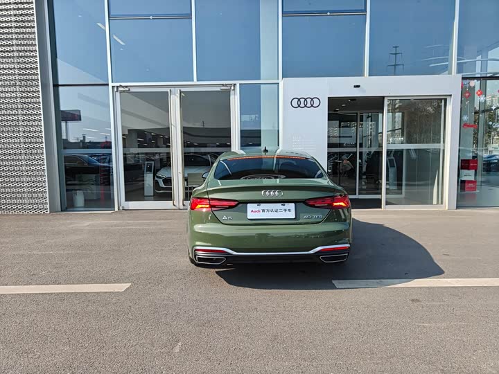 Фото 5 - Audi A5