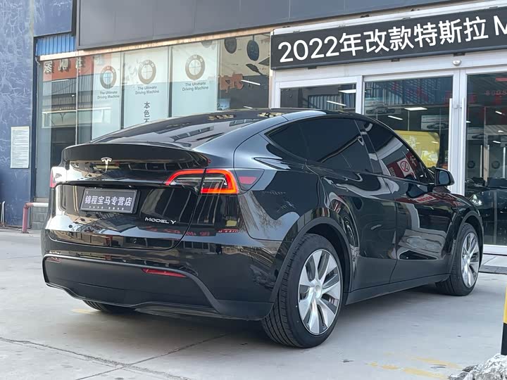 Фото 7 - Tesla Model Y