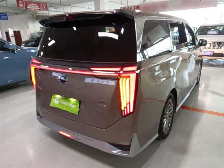 Фото 7 - GAC Trumpchi M8