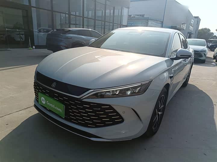 Фото 1 - BYD Qin L