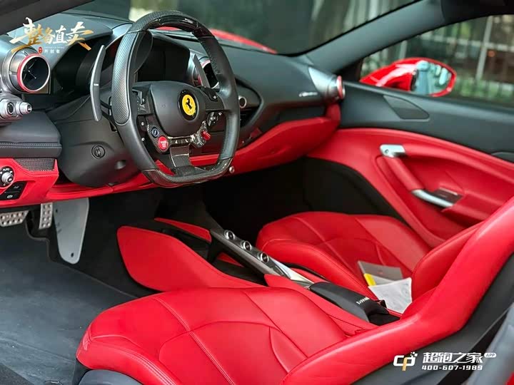 Фото 5 - Ferrari F8