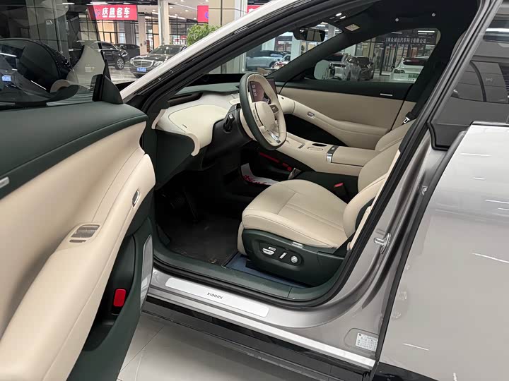 Фото 4 - Xiaomi YU7