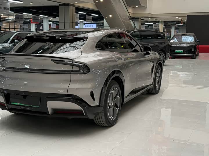 Фото 8 - Xiaomi YU7