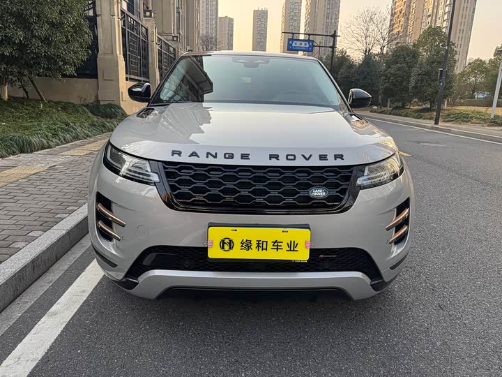 Фото 2 - Land Rover Range Rover Evoque L