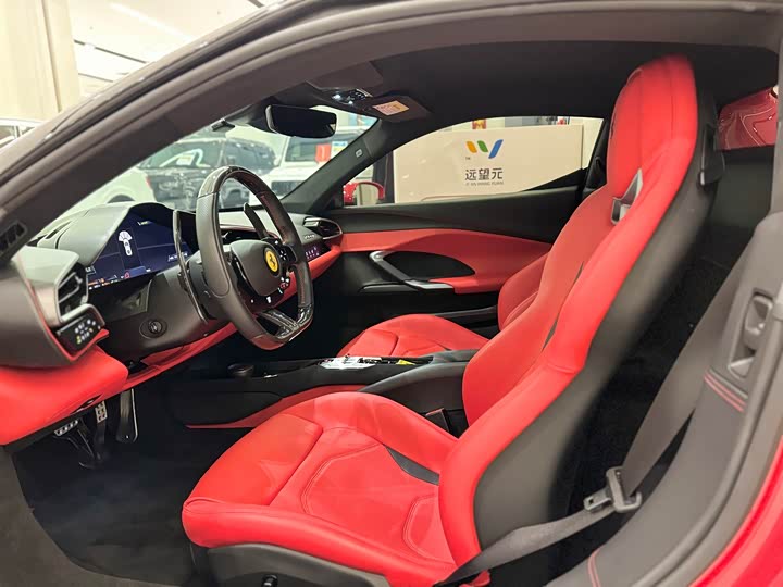 Фото 3 - Ferrari 296