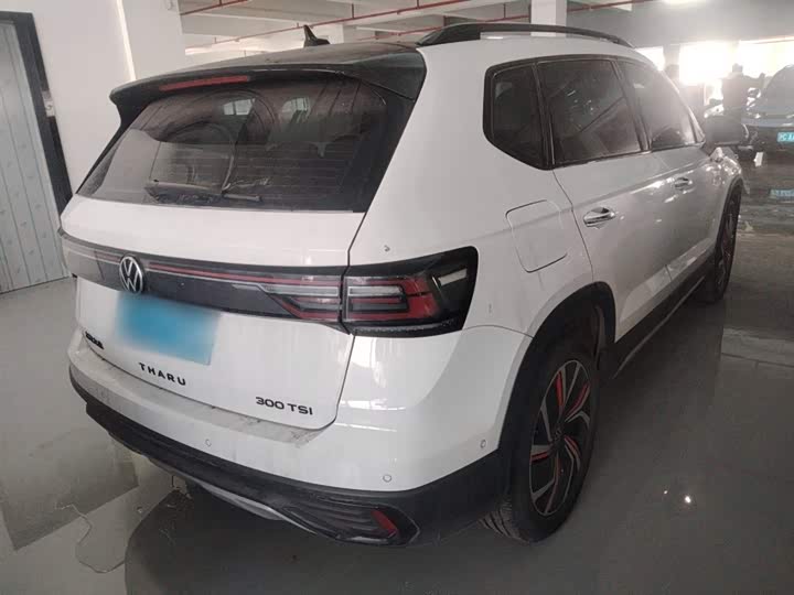 Фото 7 - Volkswagen Tharu