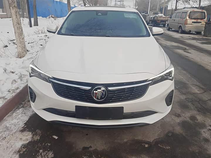 Фото 2 - Buick Verano