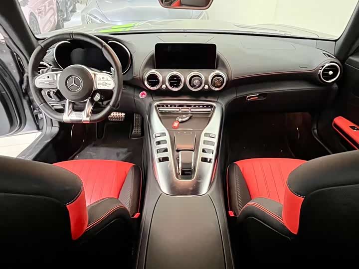 Фото 5 - Mercedes-Benz AMG GT